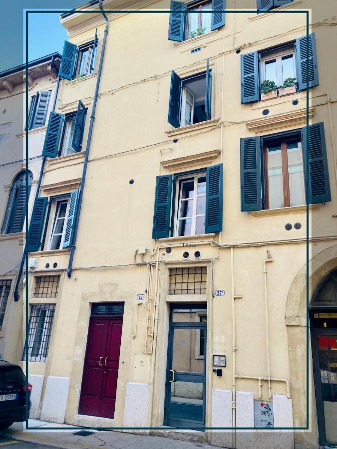 Un Punto Al Cuore A Verona — Photos 1